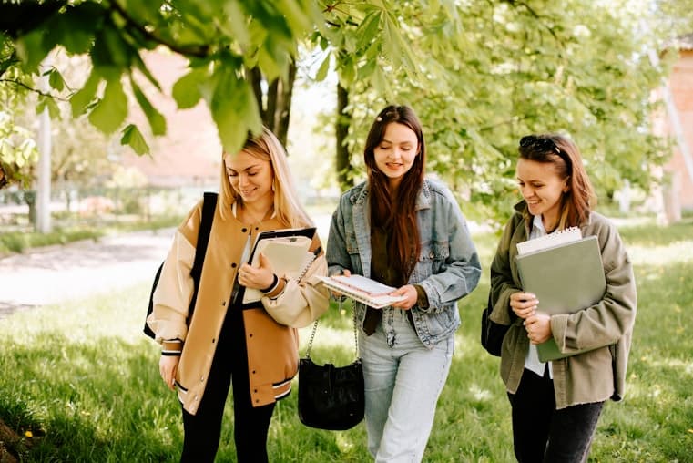A Realistic Student Budget for Your First Month in Australia